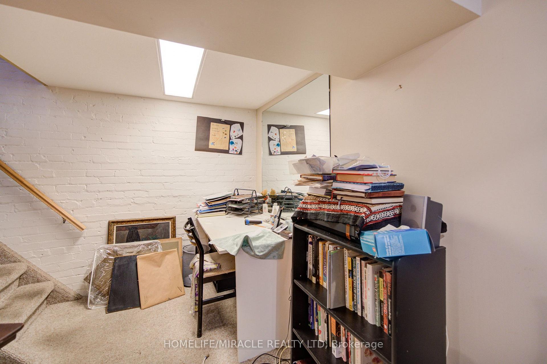 Photo 38 of 36 Valhalla Boulevard, Scarborough, Birchcliffe-Cliffside — HOMEH