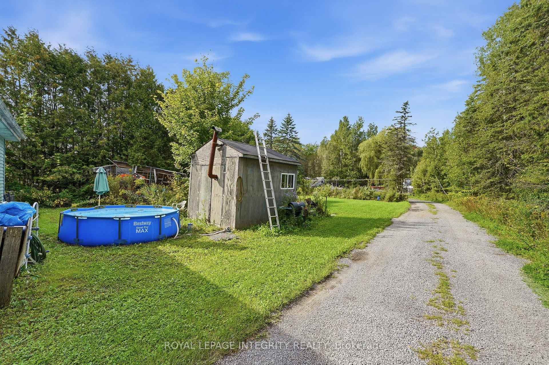 Photo 4 of 4417 Navan Road, Ottawa, Navan — HOMEH