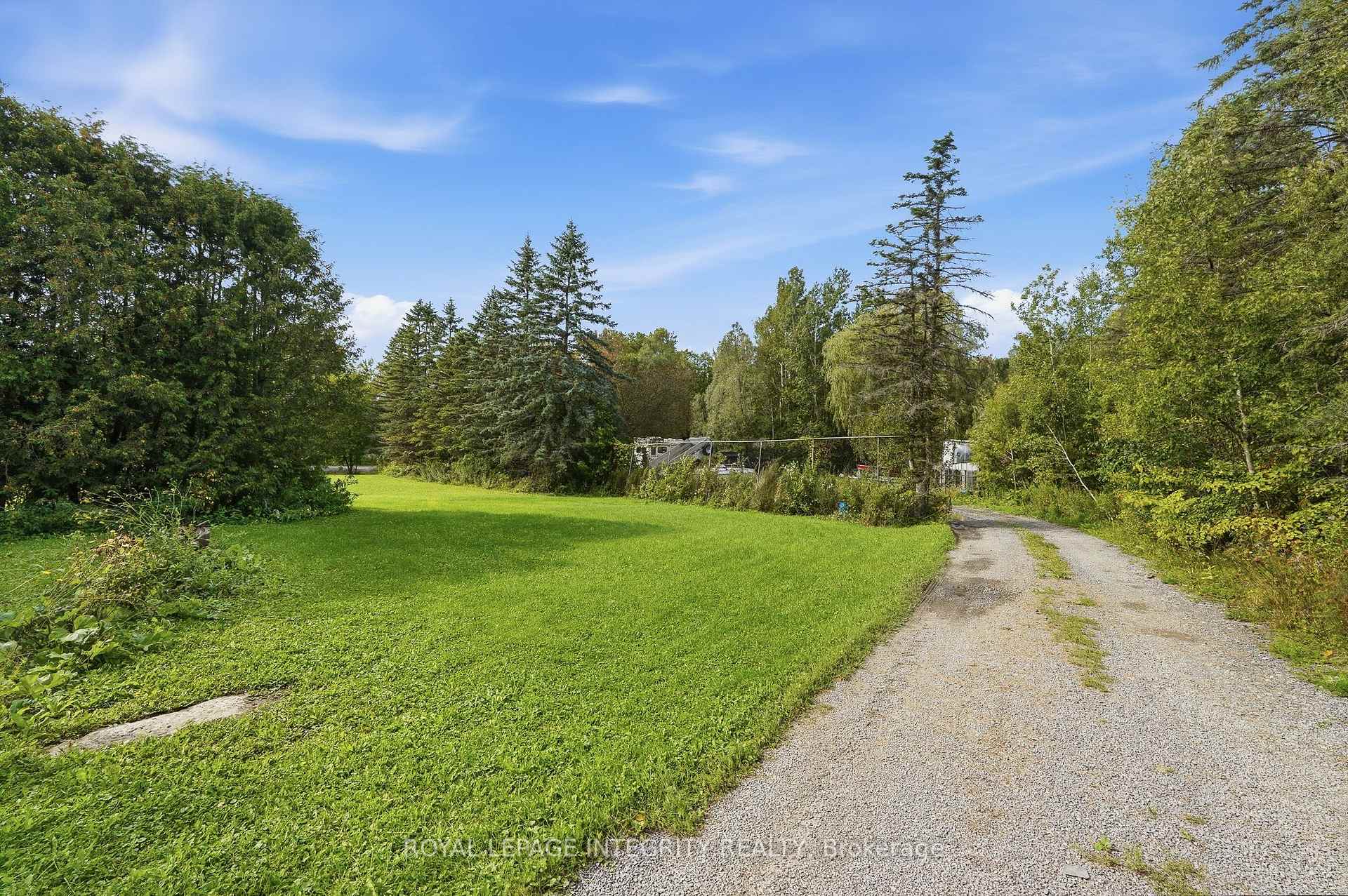 Photo 5 of 4417 Navan Road, Ottawa, Navan — HOMEH