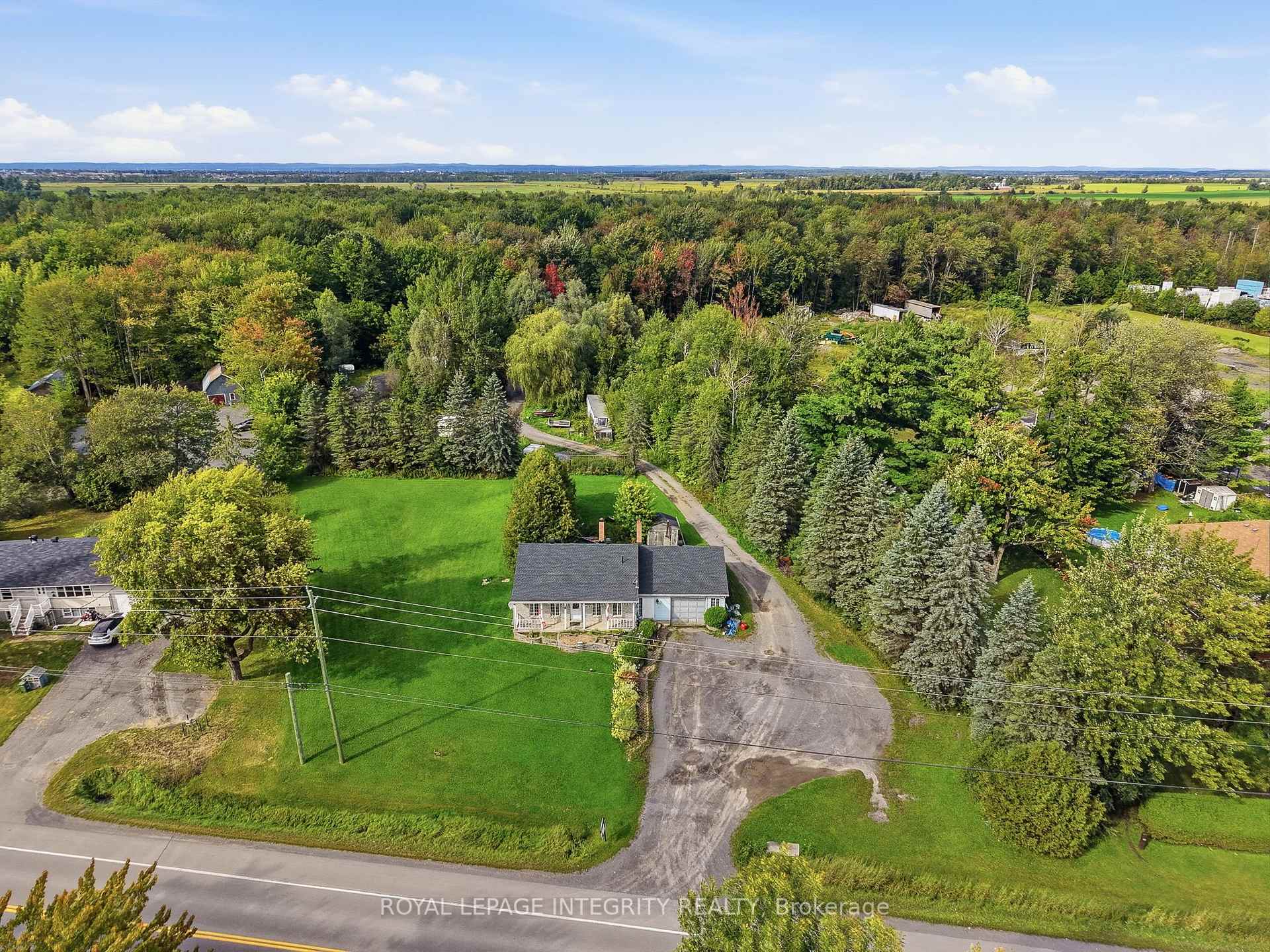 Photo 11 of 4417 Navan Road, Ottawa, Navan — HOMEH