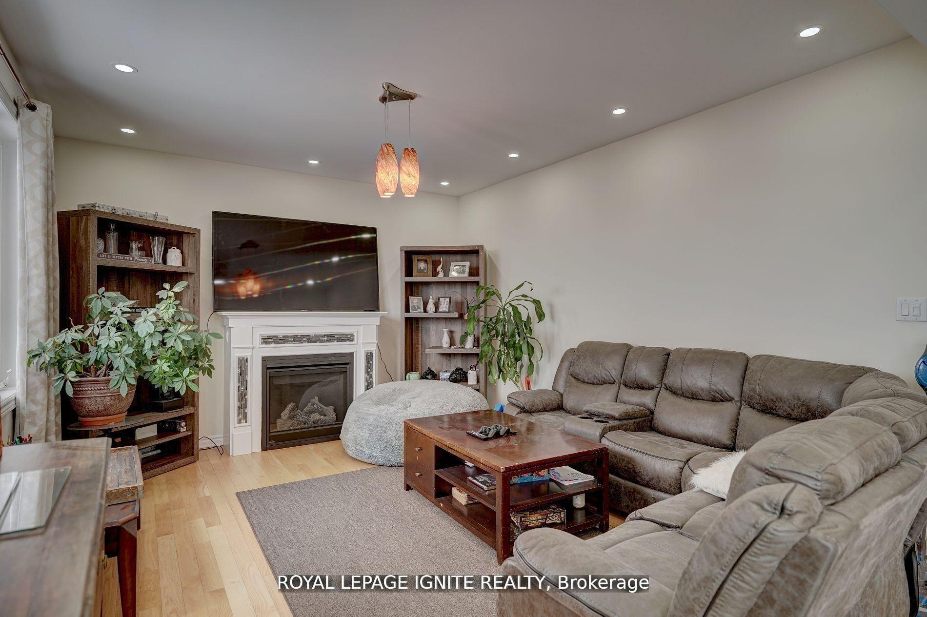 Photo 13 of 41 Northhill Avenue E, Cavan Monaghan, Millbrook Village — HOMEH