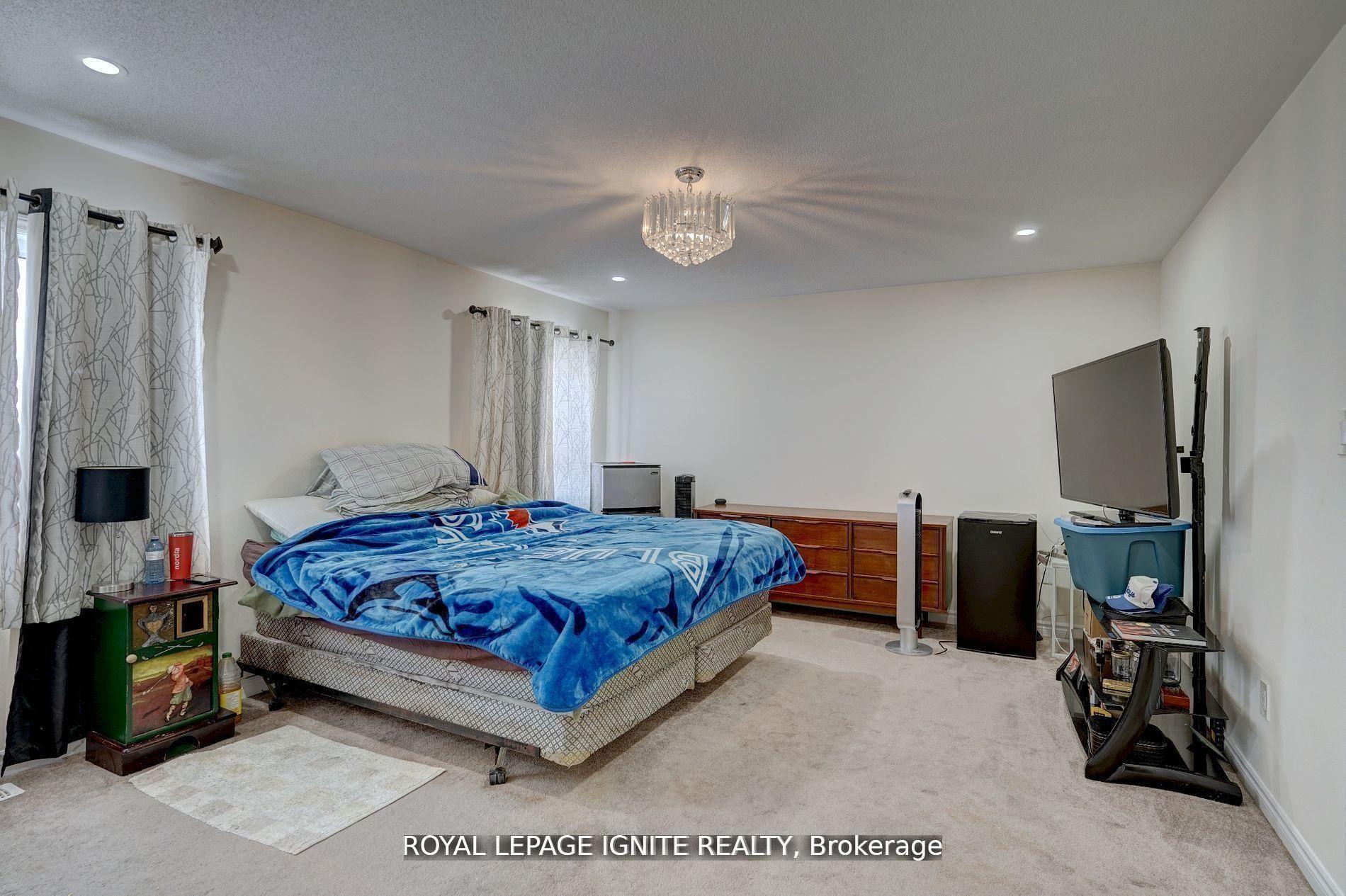 Photo 15 of 41 Northhill Avenue E, Cavan Monaghan, Millbrook Village — HOMEH
