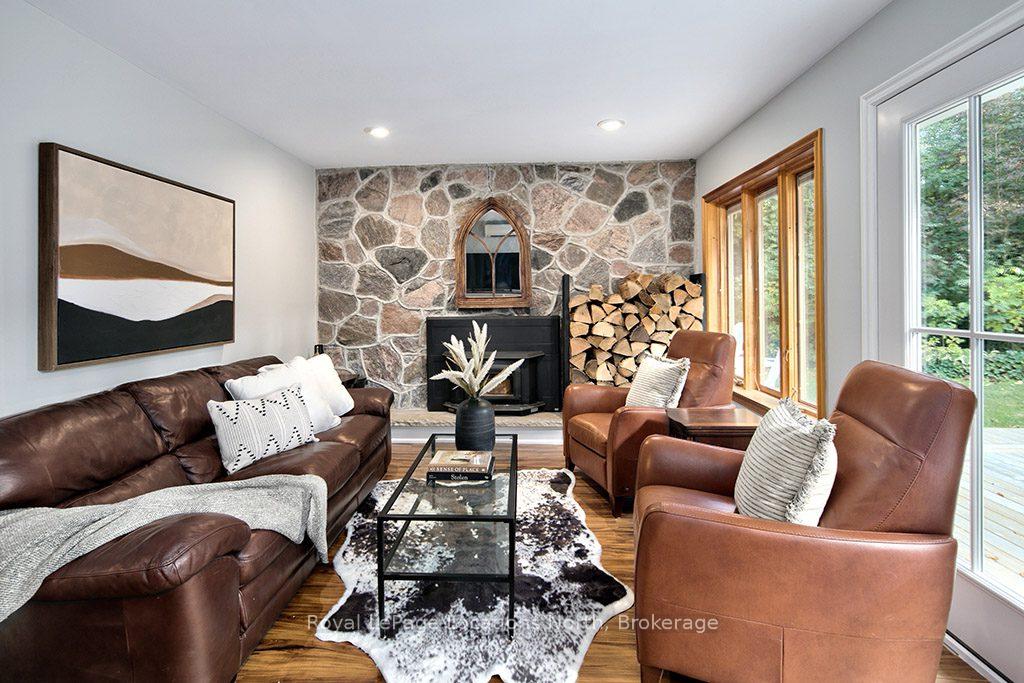 Photo 5 of 128 Teskey Drive, Blue Mountains — HOMEH