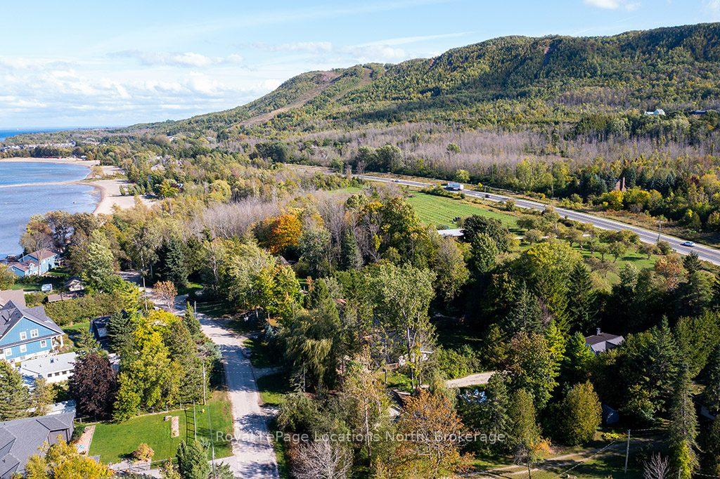 Photo 26 of 128 Teskey Drive, Blue Mountains — HOMEH