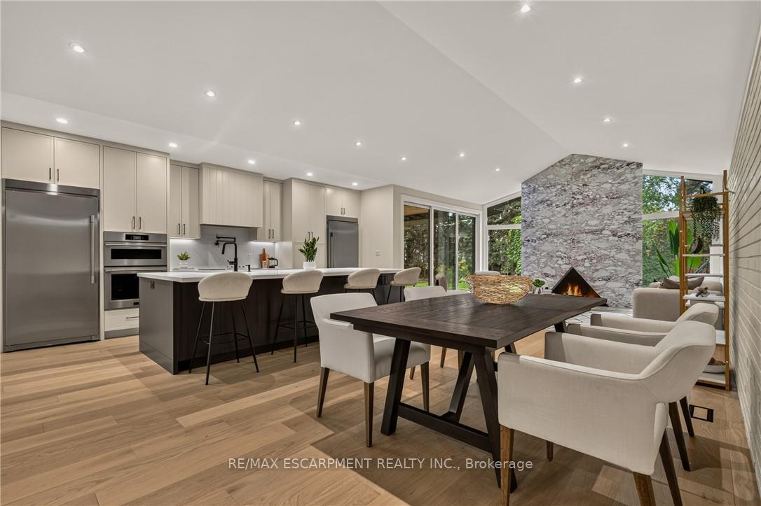 Photo 33 of 274 Mountain Brow Boulevard, Hamilton, Sherwood — HOMEH