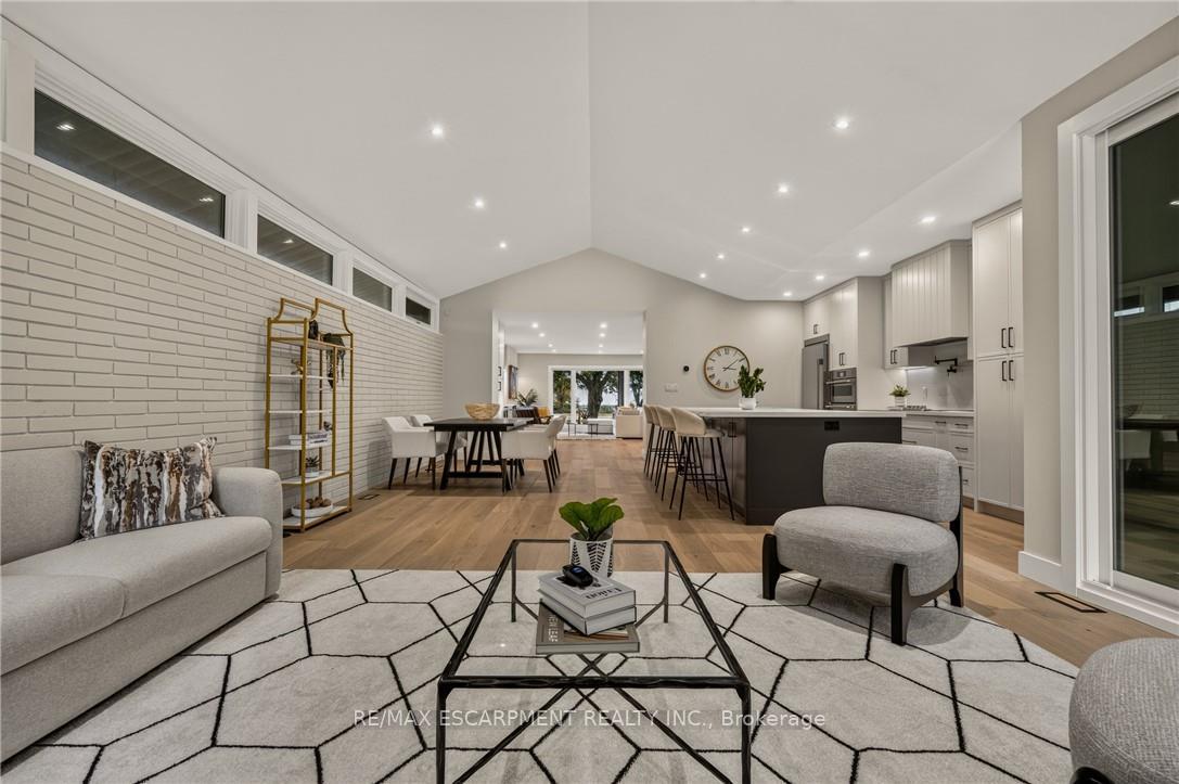Photo 41 of 274 Mountain Brow Boulevard, Hamilton, Sherwood — HOMEH