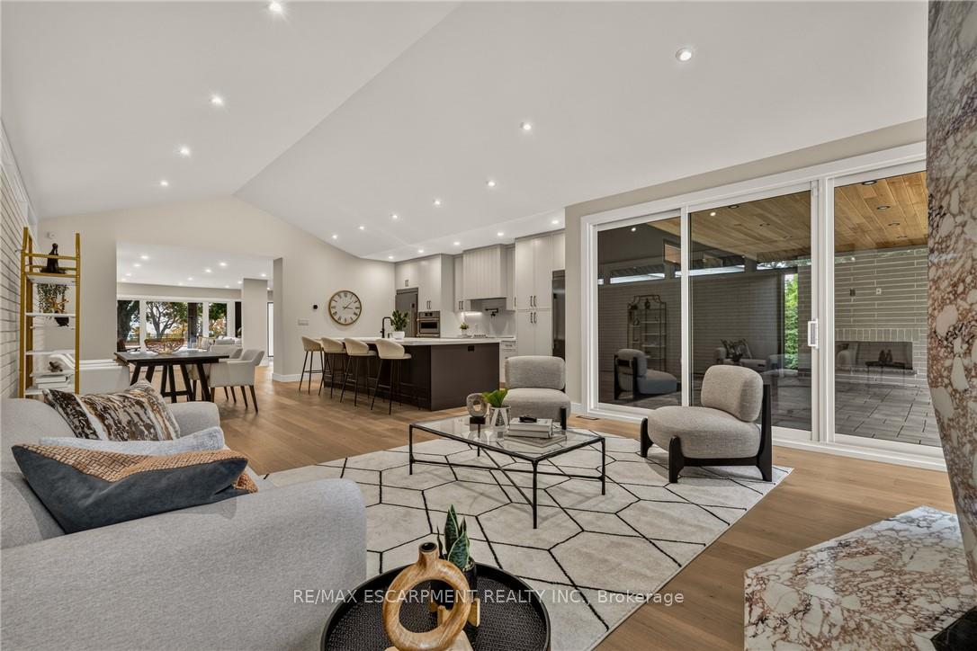 Photo 45 of 274 Mountain Brow Boulevard, Hamilton, Sherwood — HOMEH