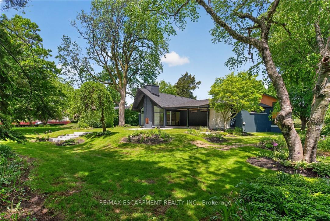 Photo 79 of 274 Mountain Brow Boulevard, Hamilton, Sherwood — HOMEH