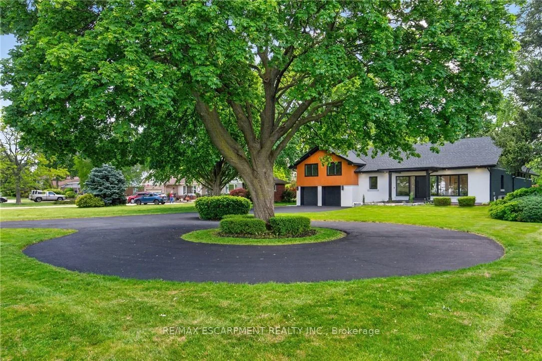 Photo 2 of 274 Mountain Brow Boulevard, Hamilton, Sherwood — HOMEH