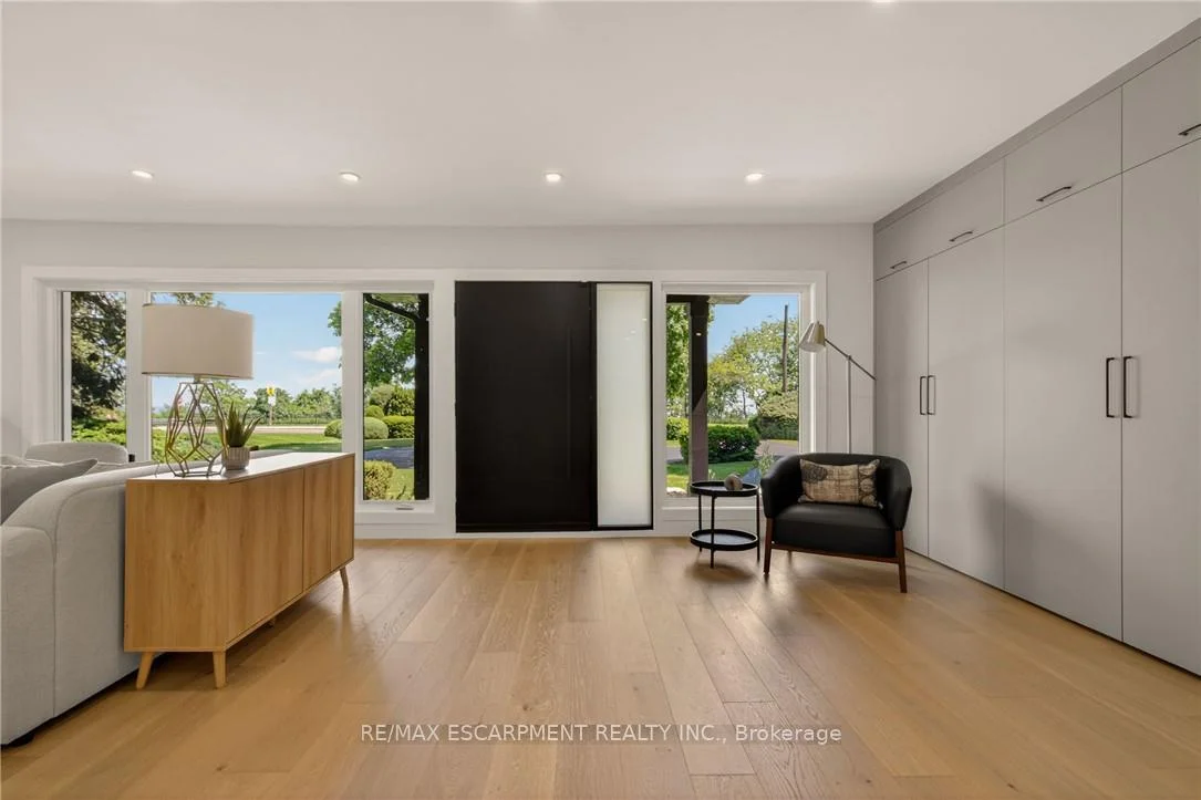 Photo 10 of 274 Mountain Brow Boulevard, Hamilton, Sherwood — HOMEH