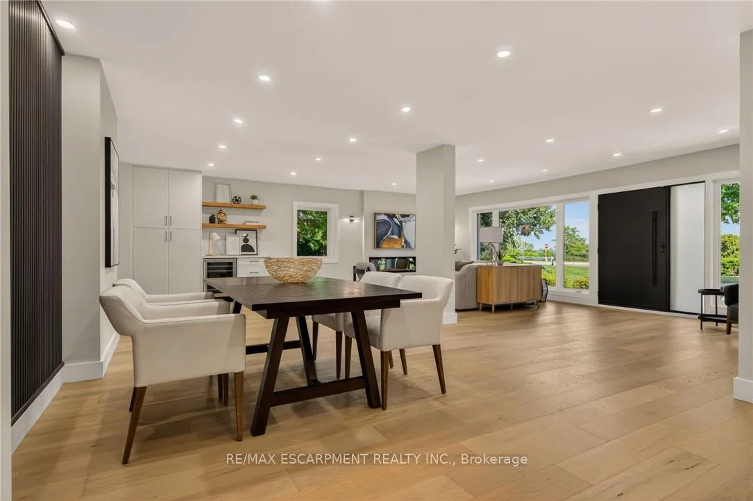Photo 22 of 274 Mountain Brow Boulevard, Hamilton, Sherwood — HOMEH