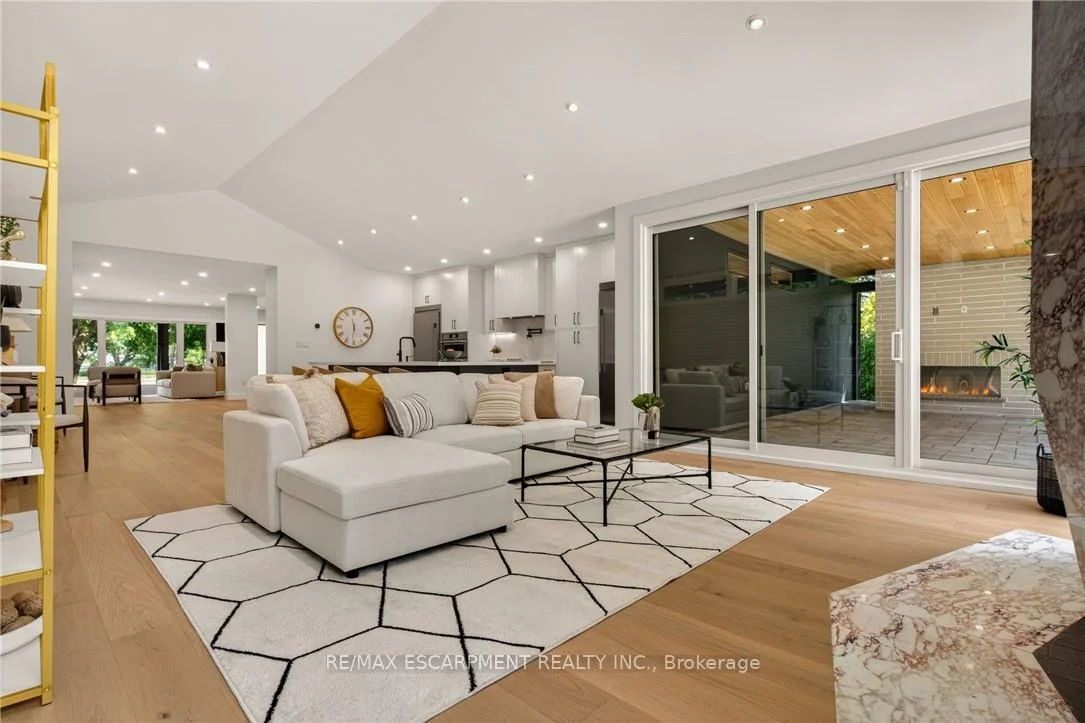 Photo 54 of 274 Mountain Brow Boulevard, Hamilton, Sherwood — HOMEH