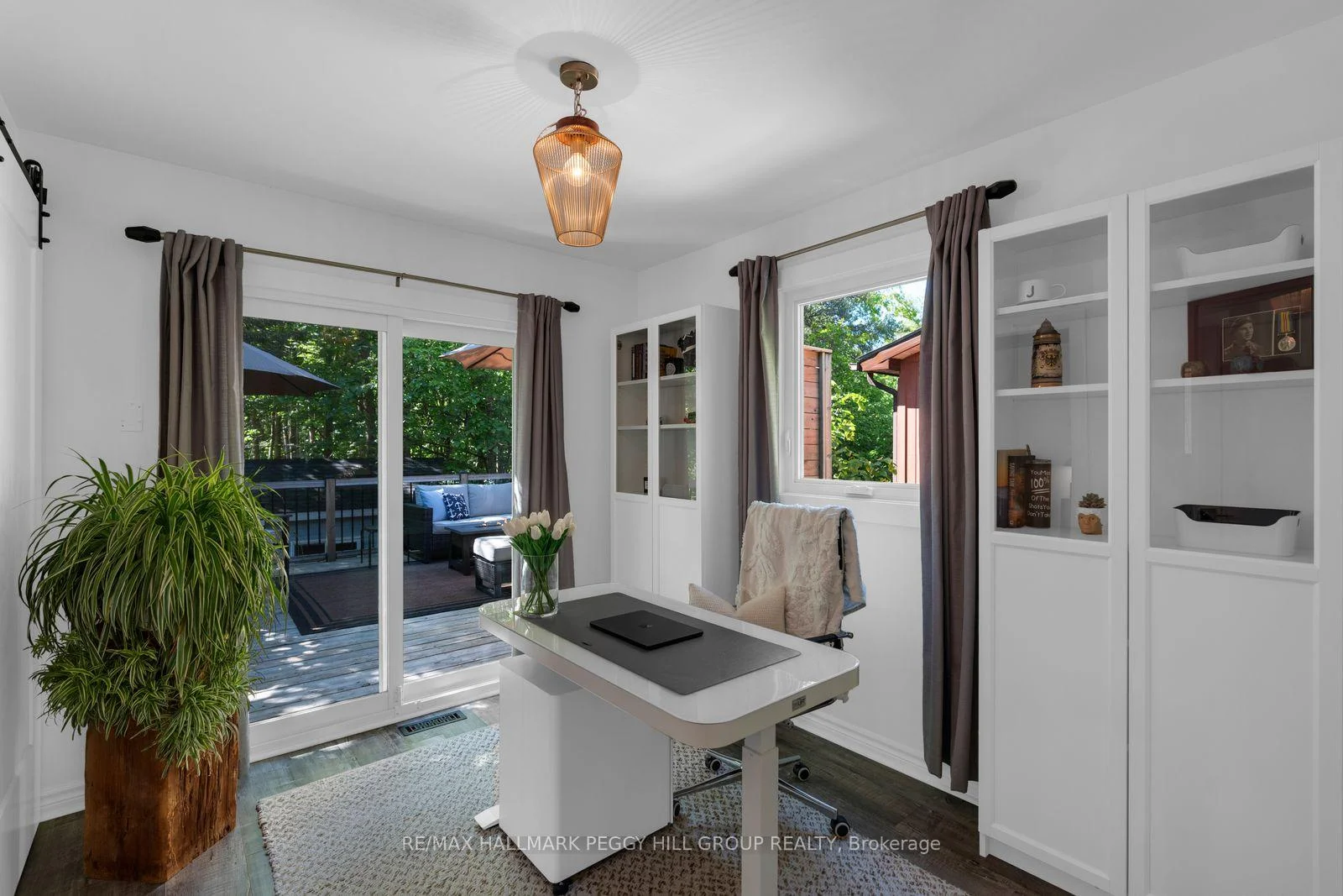 Photo 22 of 19 Austen Lane, Barrie, Letitia Heights — HOMEH