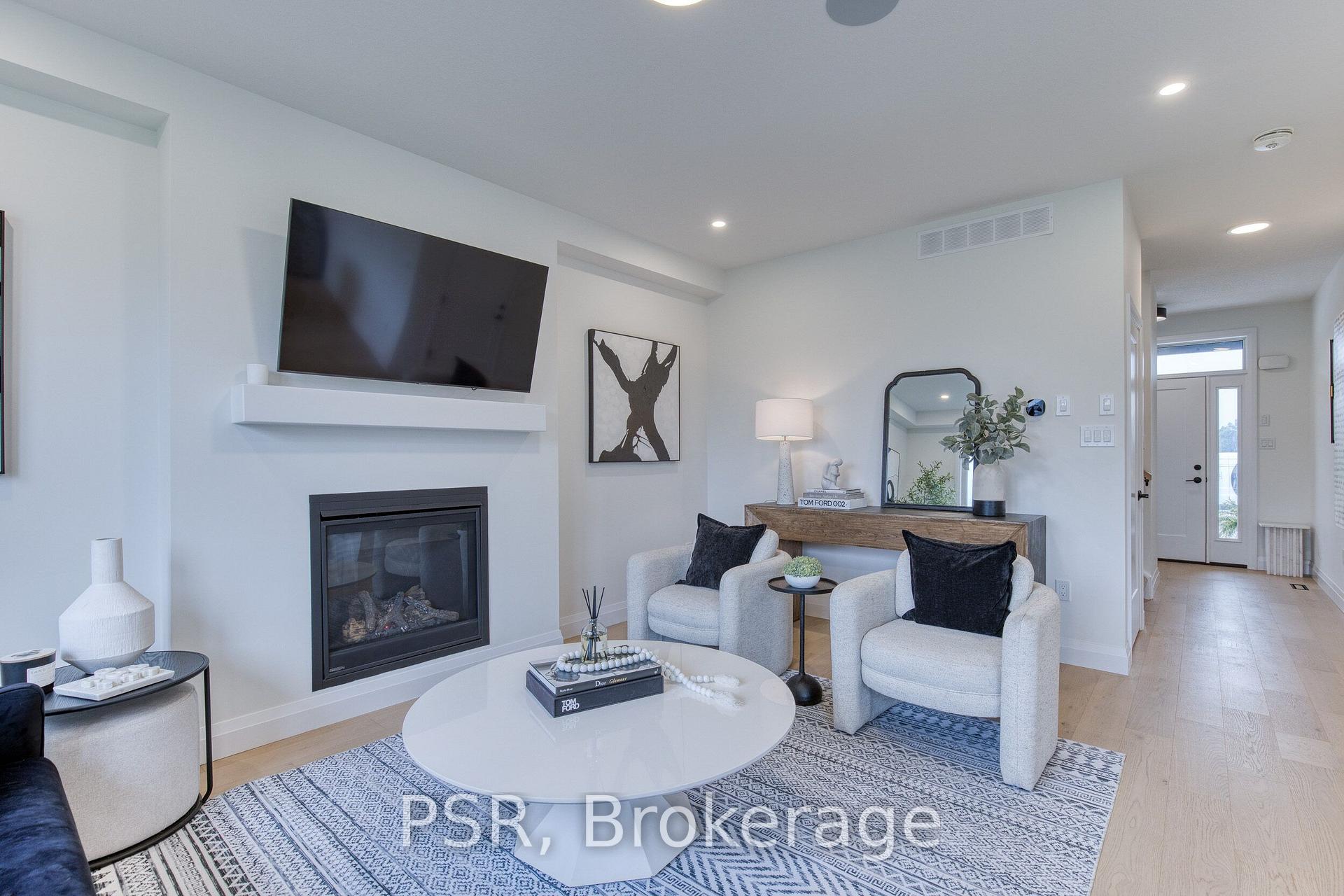 Photo 5 of 50 Heron Point Lane, Woolwich, Breslau — HOMEH