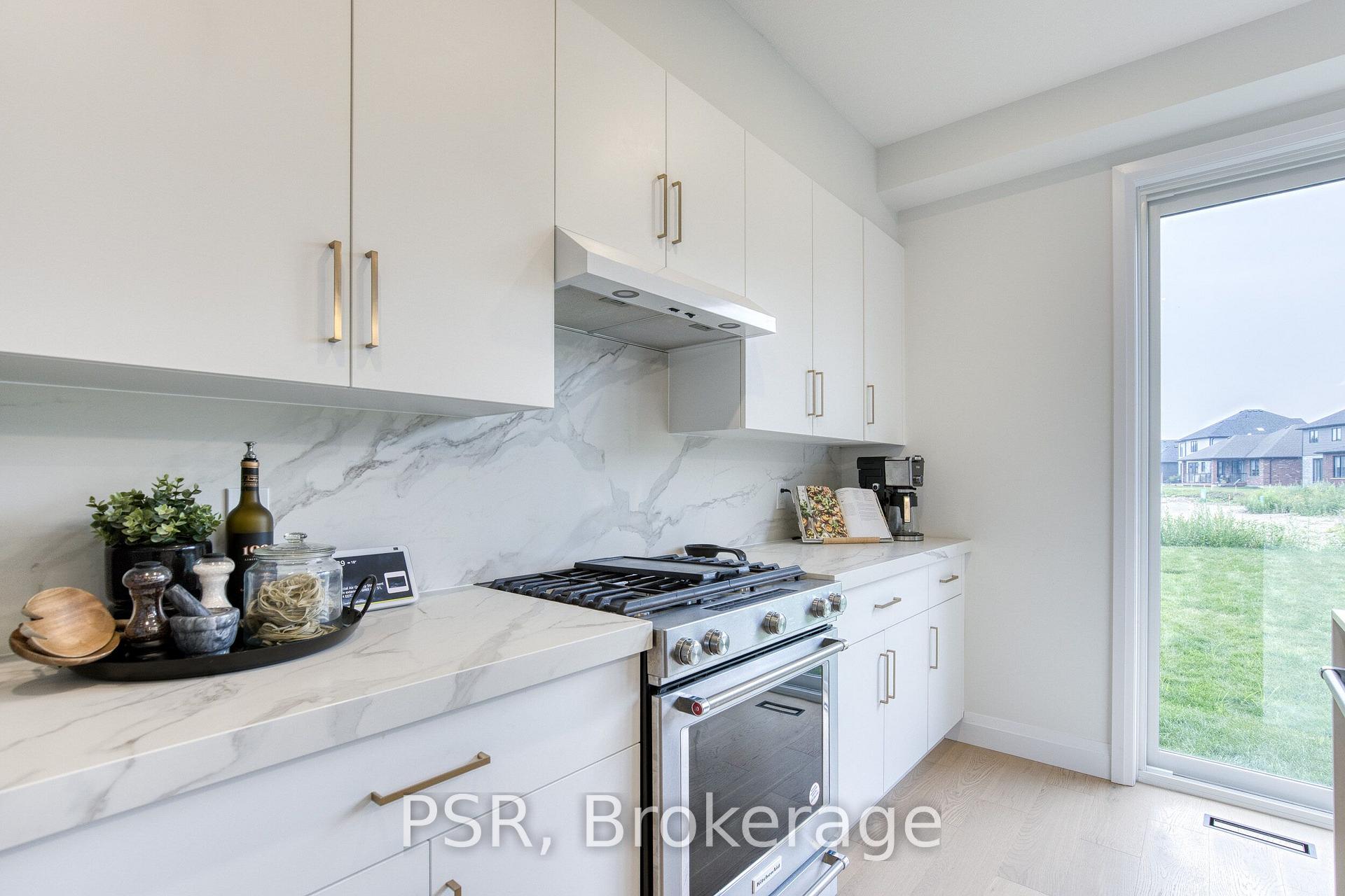 Photo 29 of 50 Heron Point Lane, Woolwich, Breslau — HOMEH
