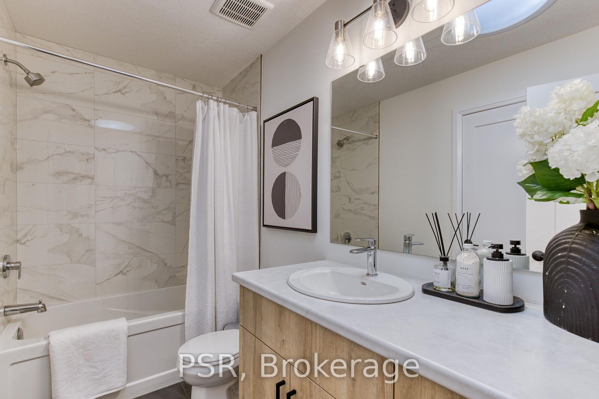 Photo 55 of 50 Heron Point Lane, Woolwich, Breslau — HOMEH