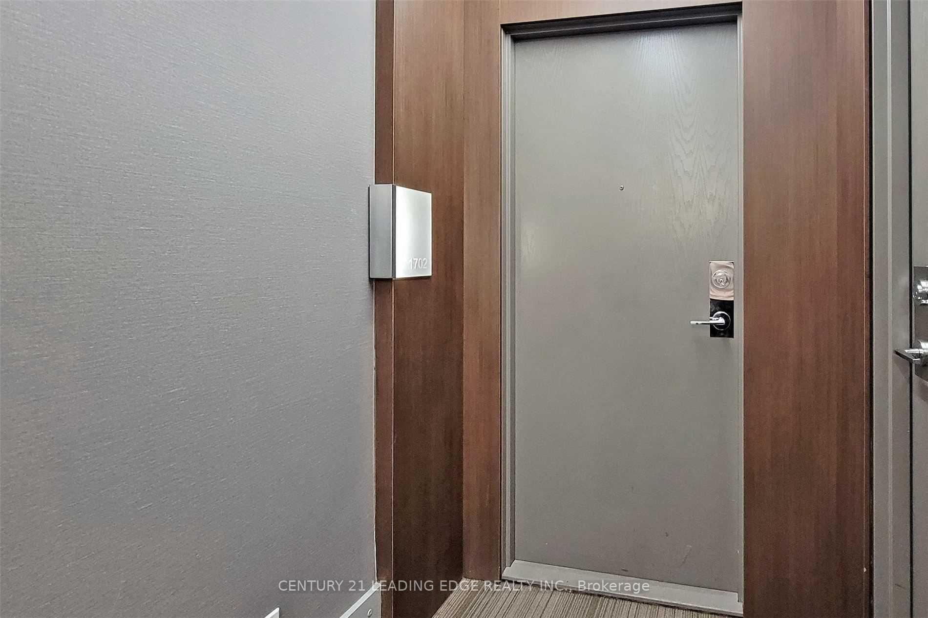 Photo 4 of Unit 1702, 21 Widmer Street, Toronto, Waterfront Communities — HOMEH