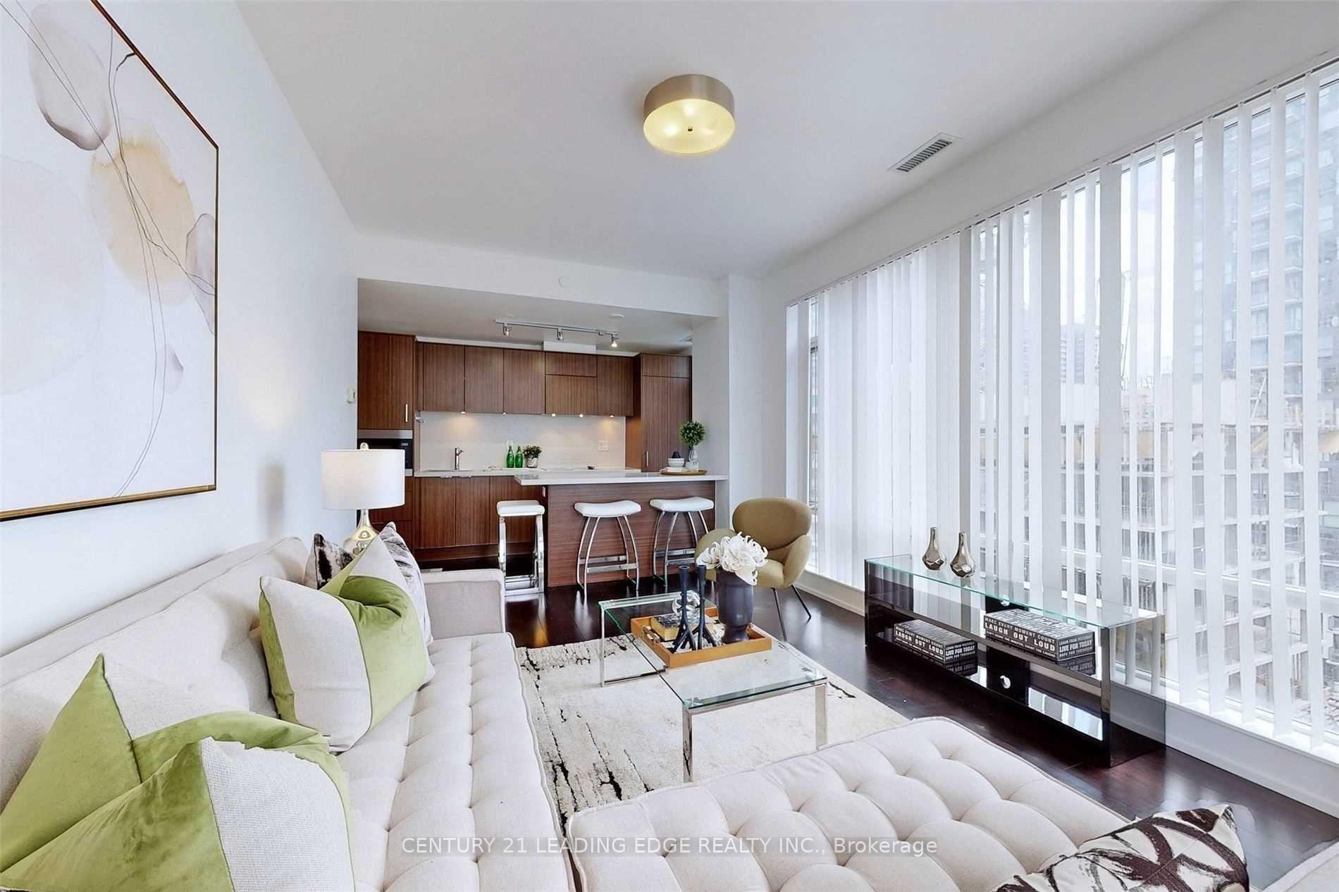 Photo 8 of Unit 1702, 21 Widmer Street, Toronto, Waterfront Communities — HOMEH