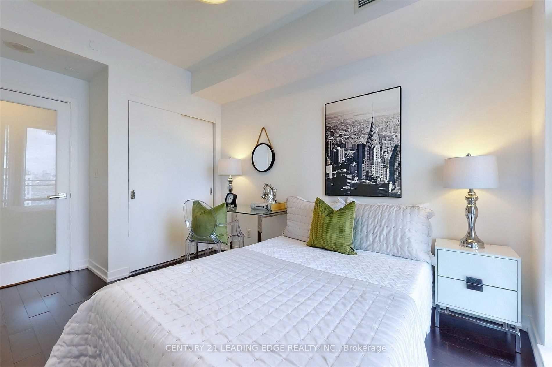 Photo 14 of Unit 1702, 21 Widmer Street, Toronto, Waterfront Communities — HOMEH