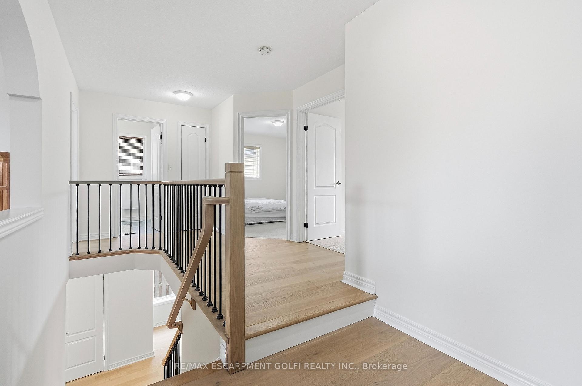 Photo 12 of 115 Bocelli Crescent, Hamilton, Stoney Creek — HOMEH