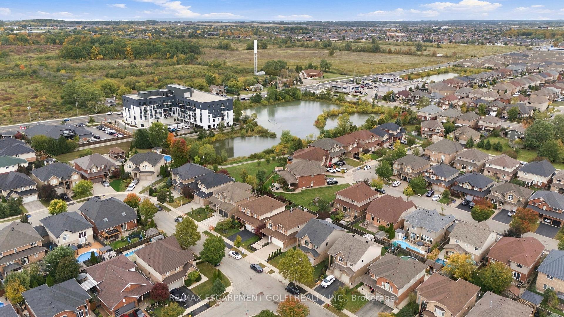 Photo 28 of 115 Bocelli Crescent, Hamilton, Stoney Creek — HOMEH