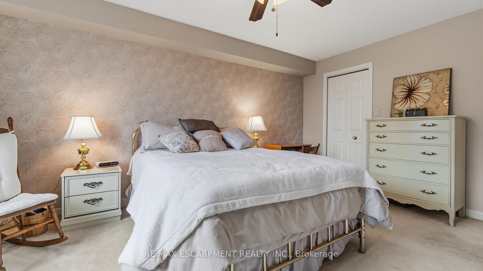 Photo 18 of Unit 510, 8 Village Green Boulevard, Hamilton, Stoney Creek — HOMEH