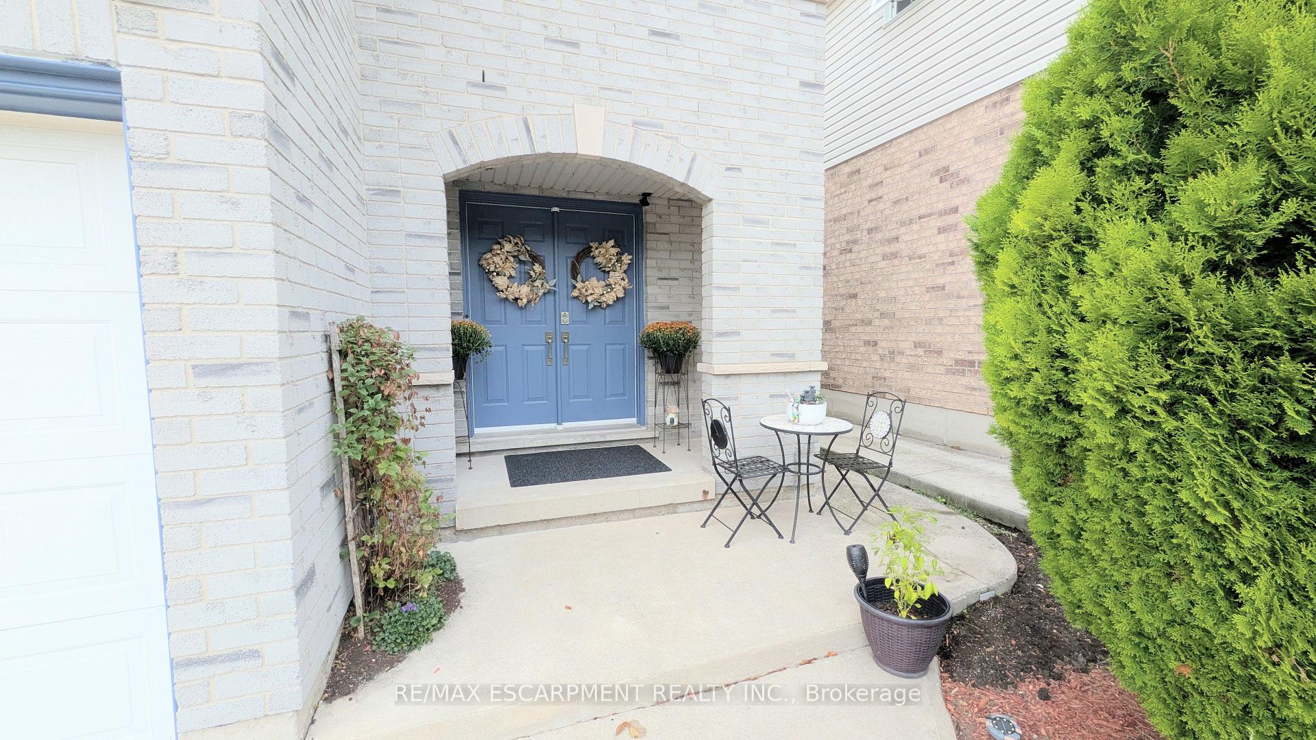 Photo 3 of 68 Benjamin Drive, Hamilton, Jerome — HOMEH