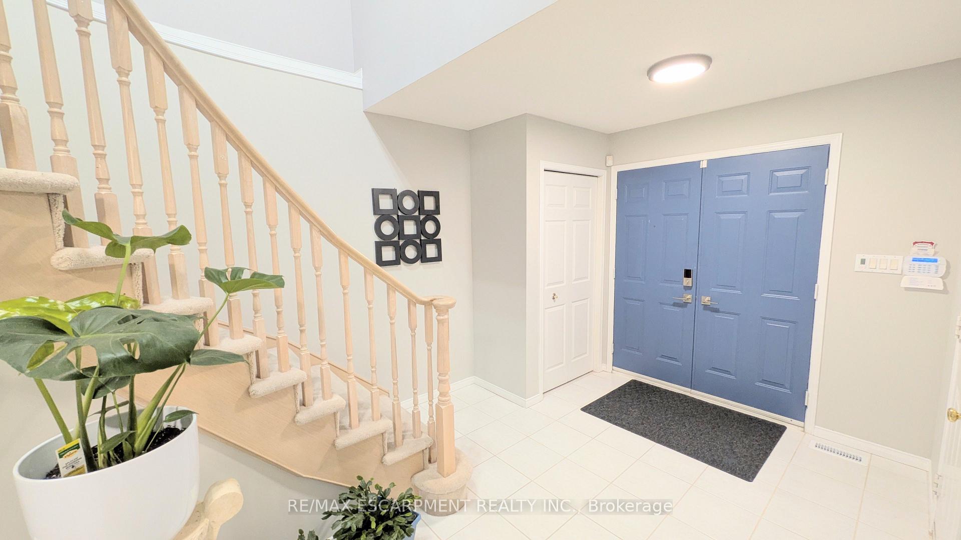 Photo 5 of 68 Benjamin Drive, Hamilton, Jerome — HOMEH