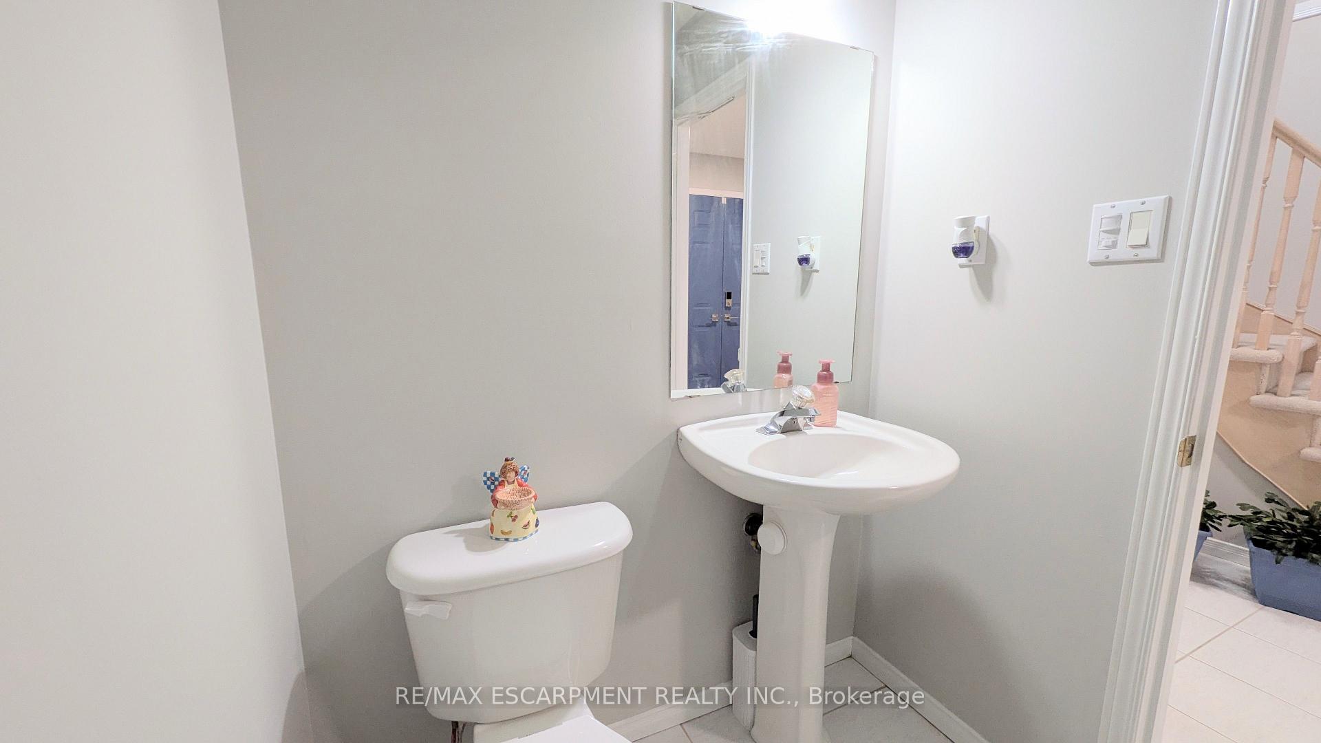 Photo 6 of 68 Benjamin Drive, Hamilton, Jerome — HOMEH