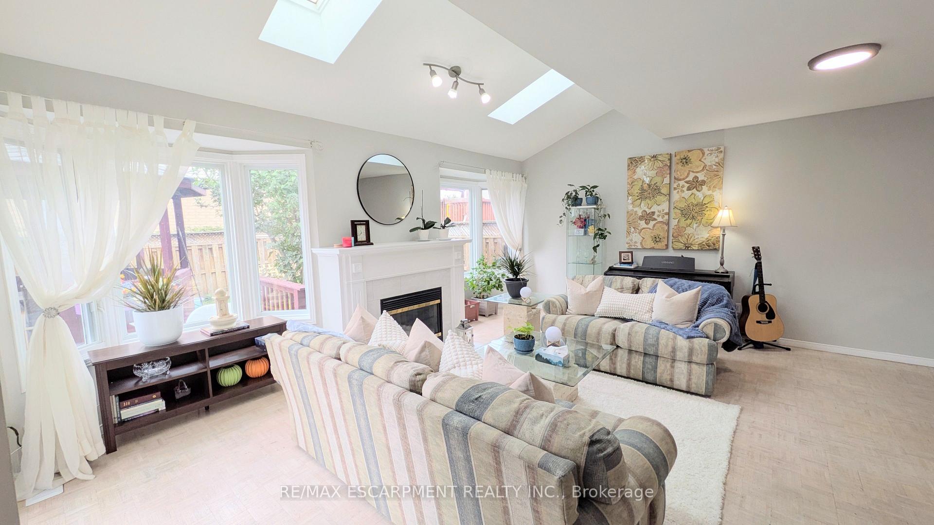 Photo 12 of 68 Benjamin Drive, Hamilton, Jerome — HOMEH