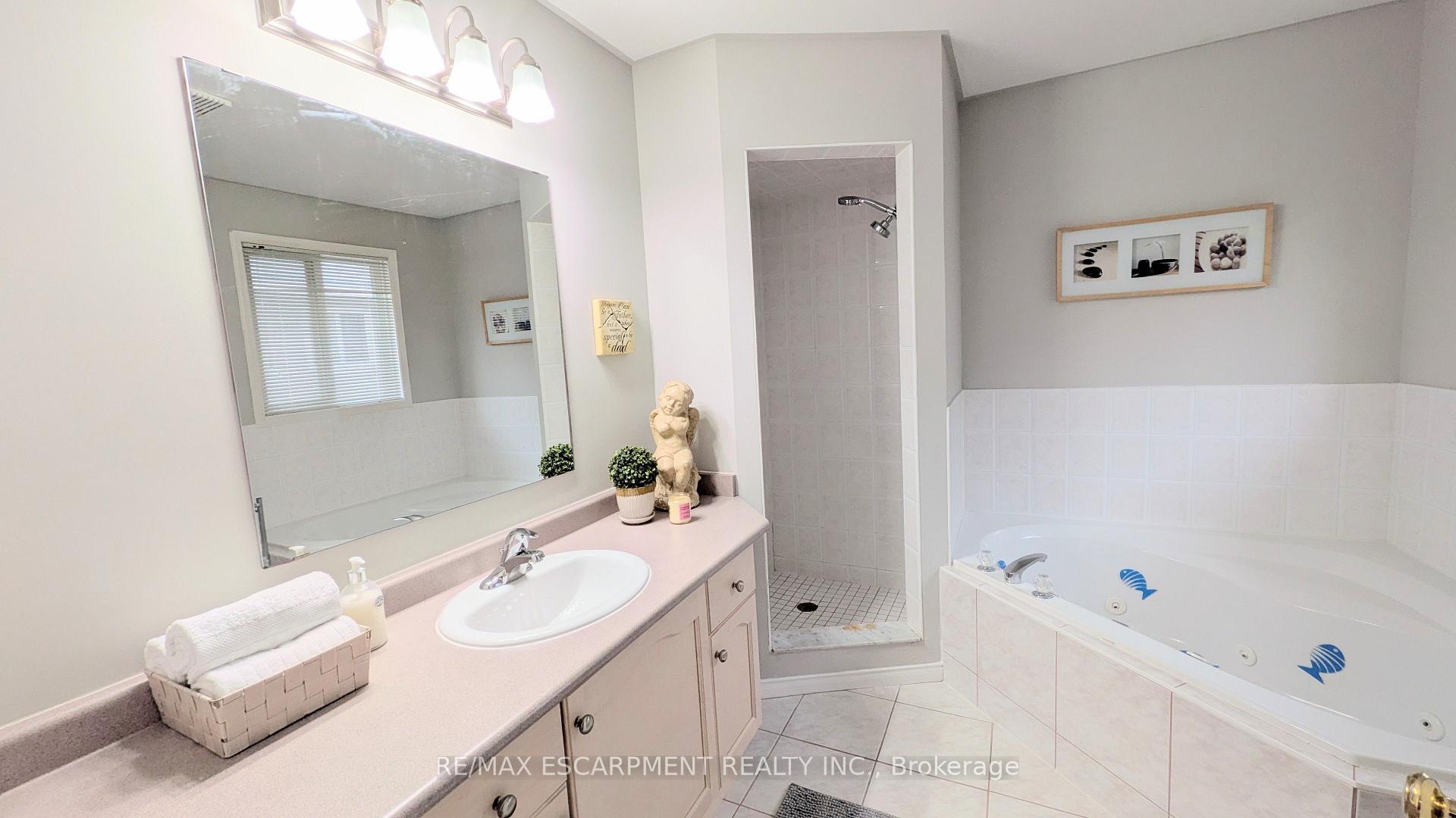 Photo 23 of 68 Benjamin Drive, Hamilton, Jerome — HOMEH