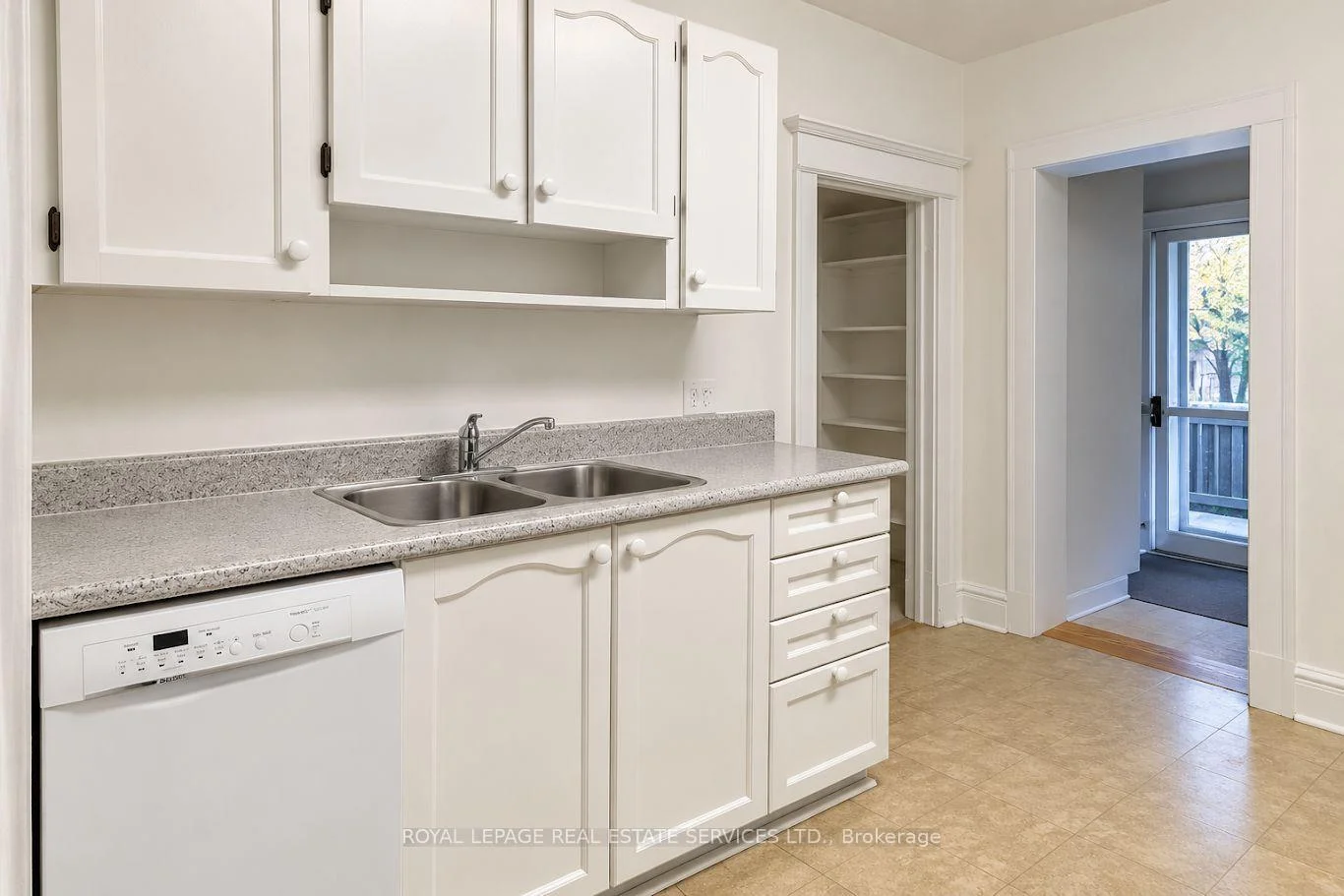 Photo 19 of Unit 2, 102 Westminster Avenue, Toronto, Roncesvalles — HOMEH
