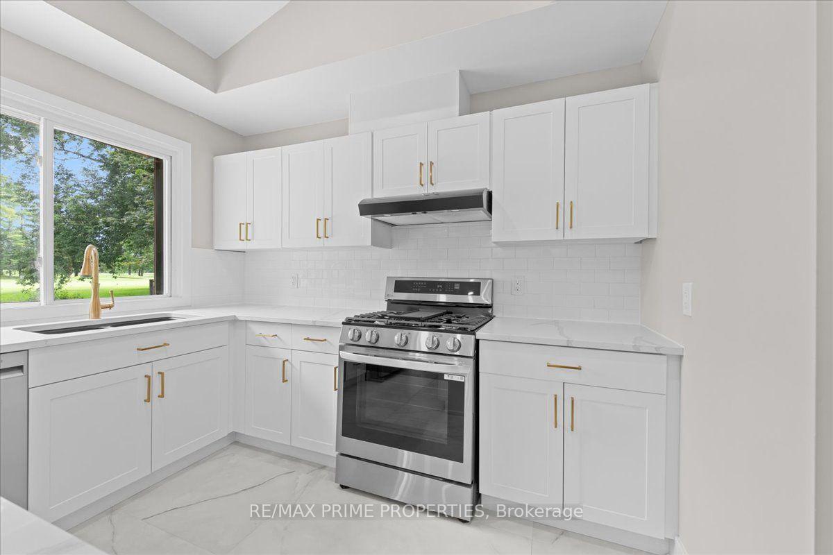 Photo 11 of 6636 Marina Drive, Ottawa, Manotick South to Roger Stevens — HOMEH