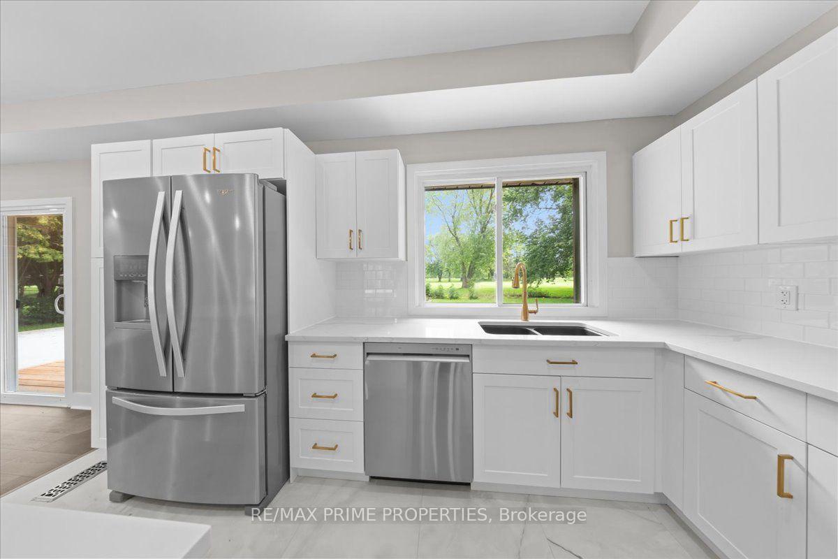 Photo 14 of 6636 Marina Drive, Ottawa, Manotick South to Roger Stevens — HOMEH