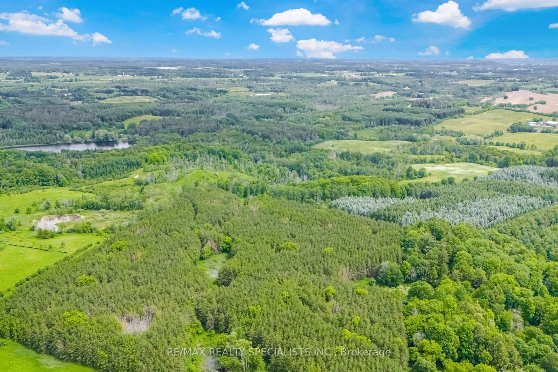Photo 12 of 53 Amalfi Court, Caledon, Palgrave — HOMEH