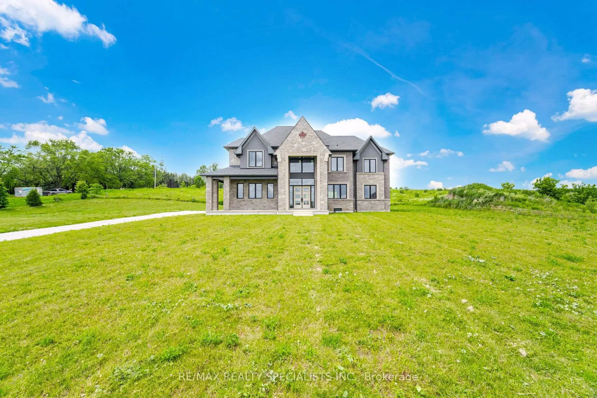 Photo of 12 Ferrara Drive