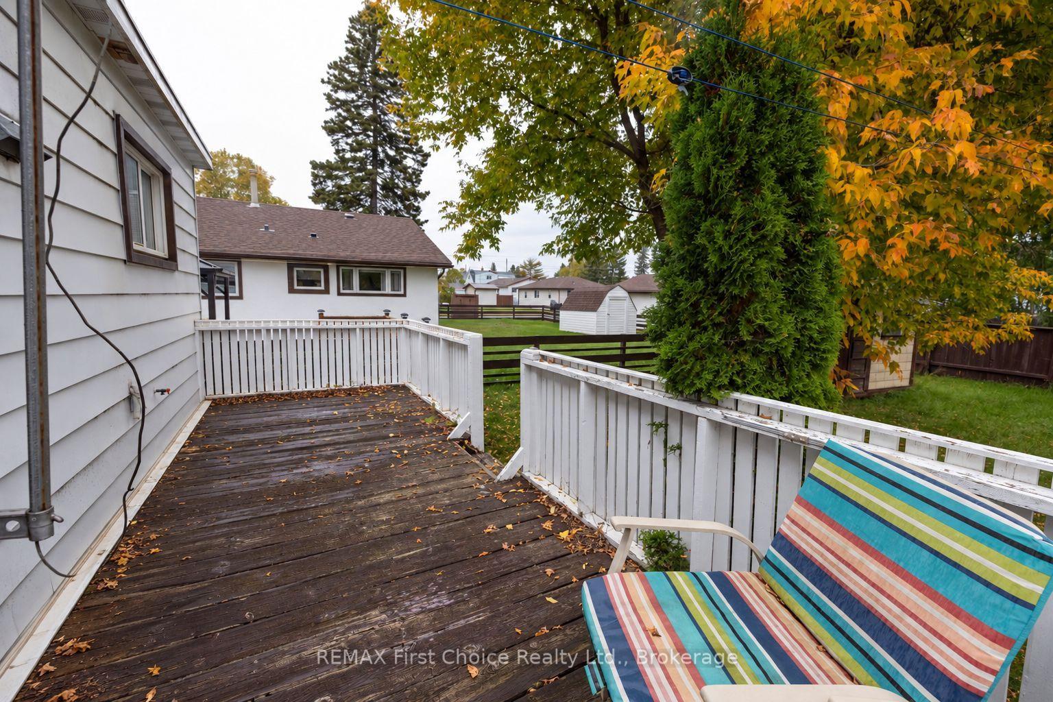 Photo 16 of 84 Penfold Street, Thunder Bay, Shuniah — HOMEH
