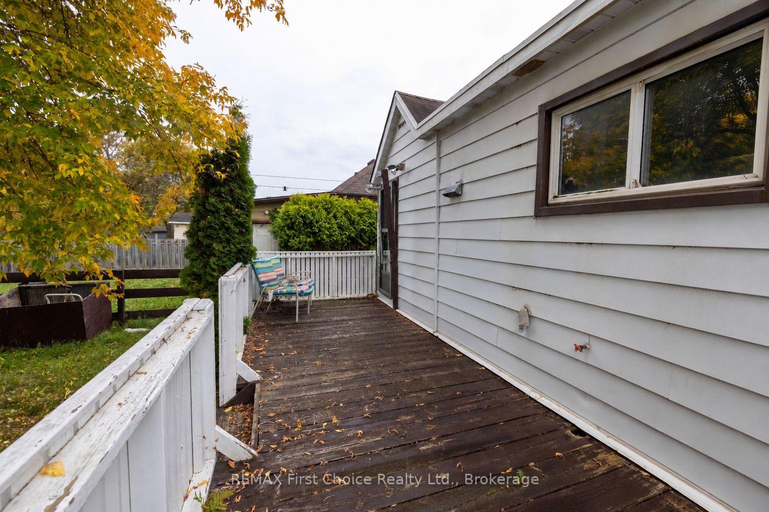 Photo 17 of 84 Penfold Street, Thunder Bay, Shuniah — HOMEH