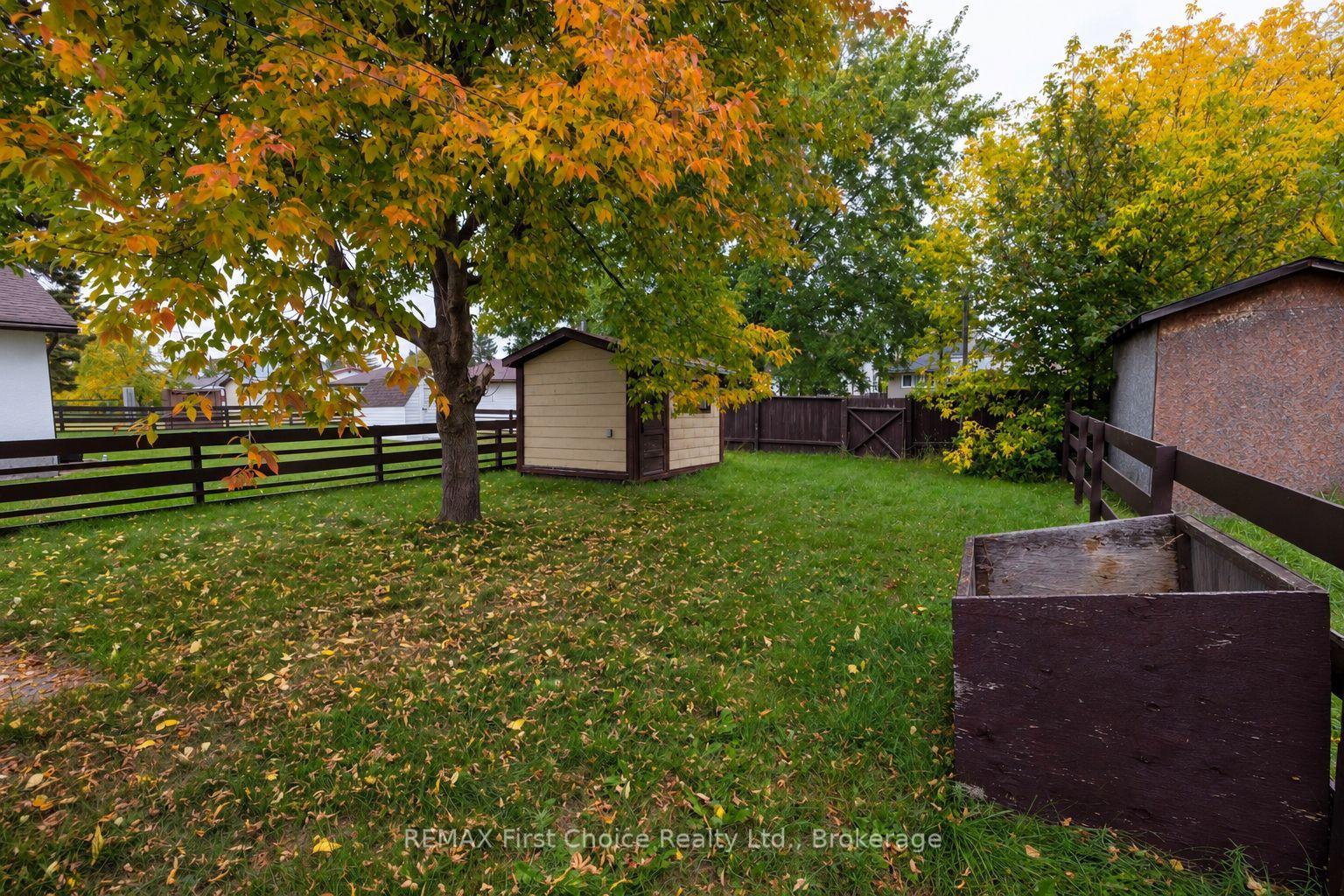 Photo 21 of 84 Penfold Street, Thunder Bay, Shuniah — HOMEH