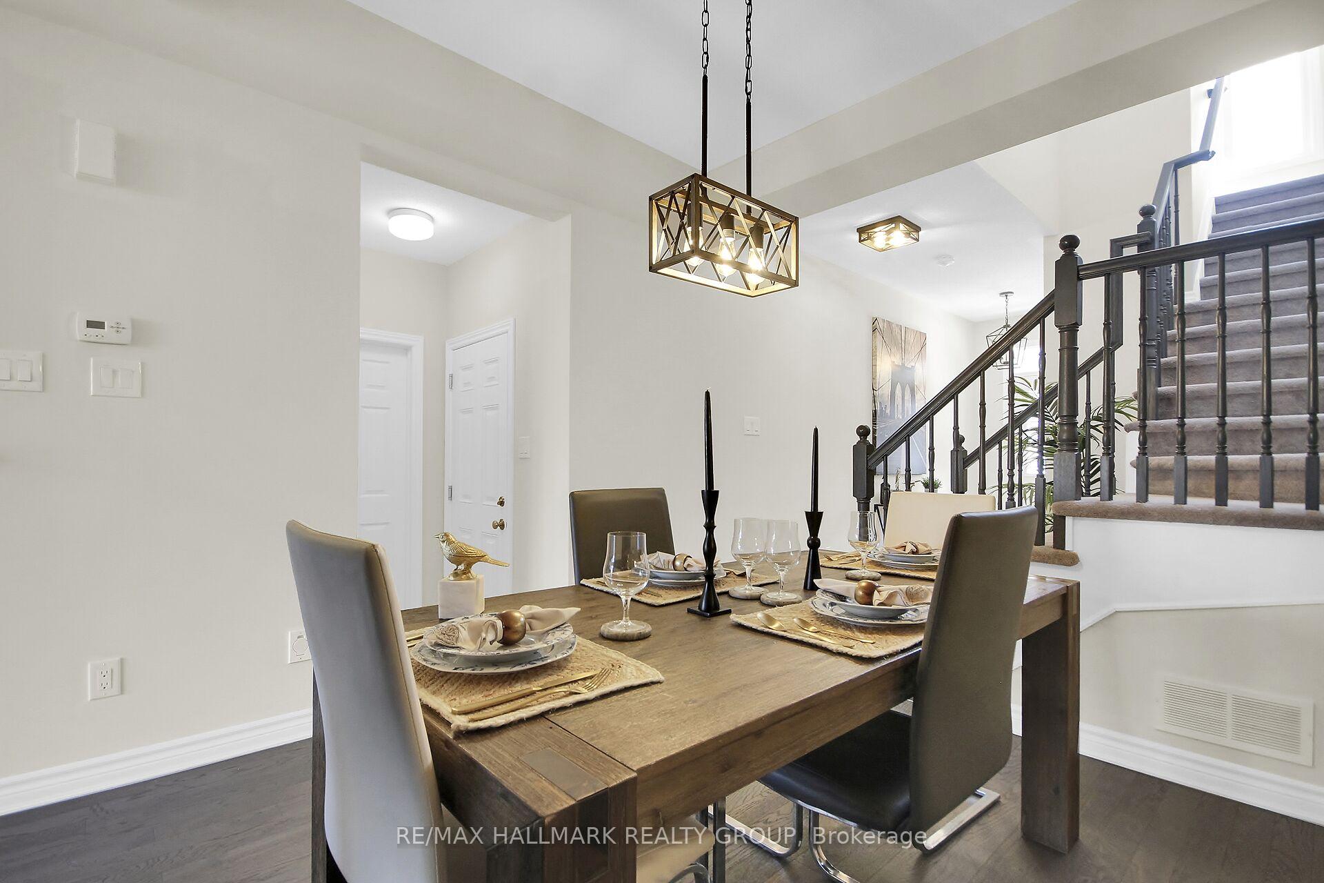 Photo 8 of 207 Willow Aster Circle, Ottawa, Avalon West — HOMEH