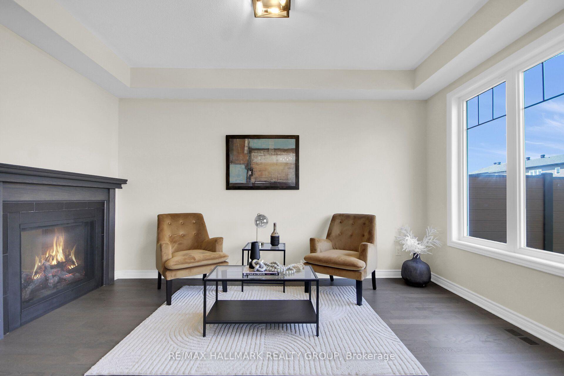 Photo 11 of 207 Willow Aster Circle, Ottawa, Avalon West — HOMEH