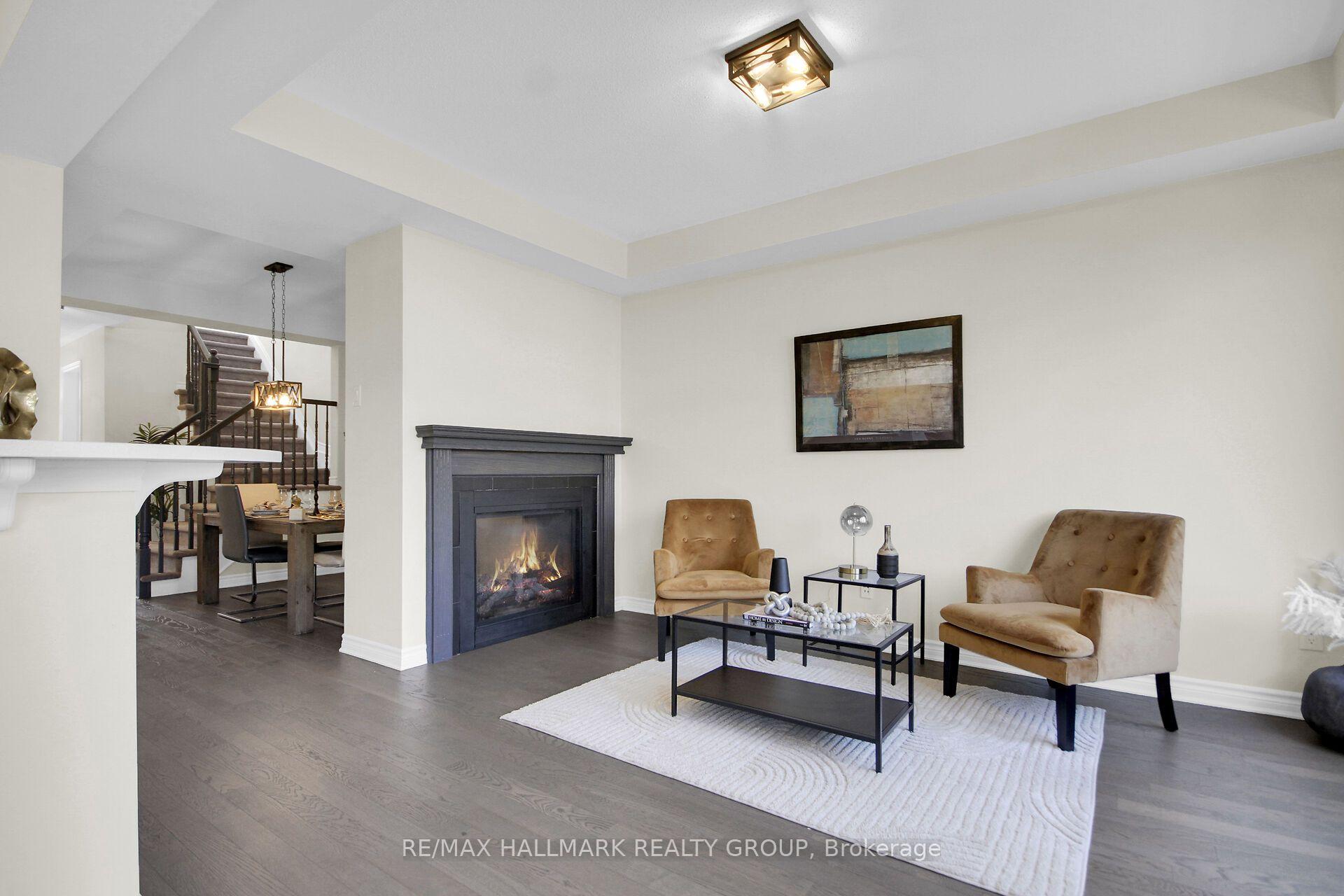 Photo 13 of 207 Willow Aster Circle, Ottawa, Avalon West — HOMEH