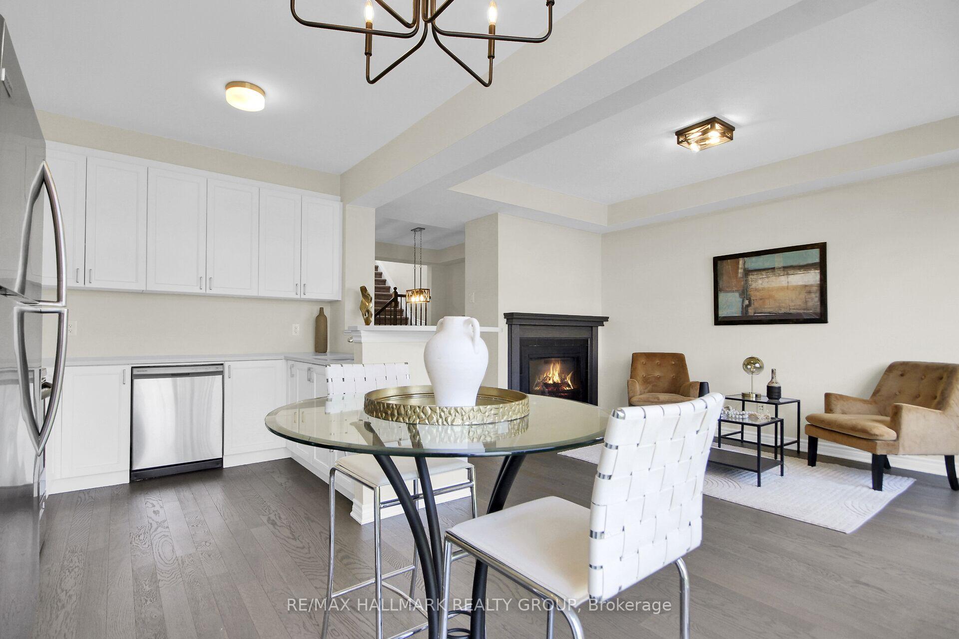 Photo 21 of 207 Willow Aster Circle, Ottawa, Avalon West — HOMEH