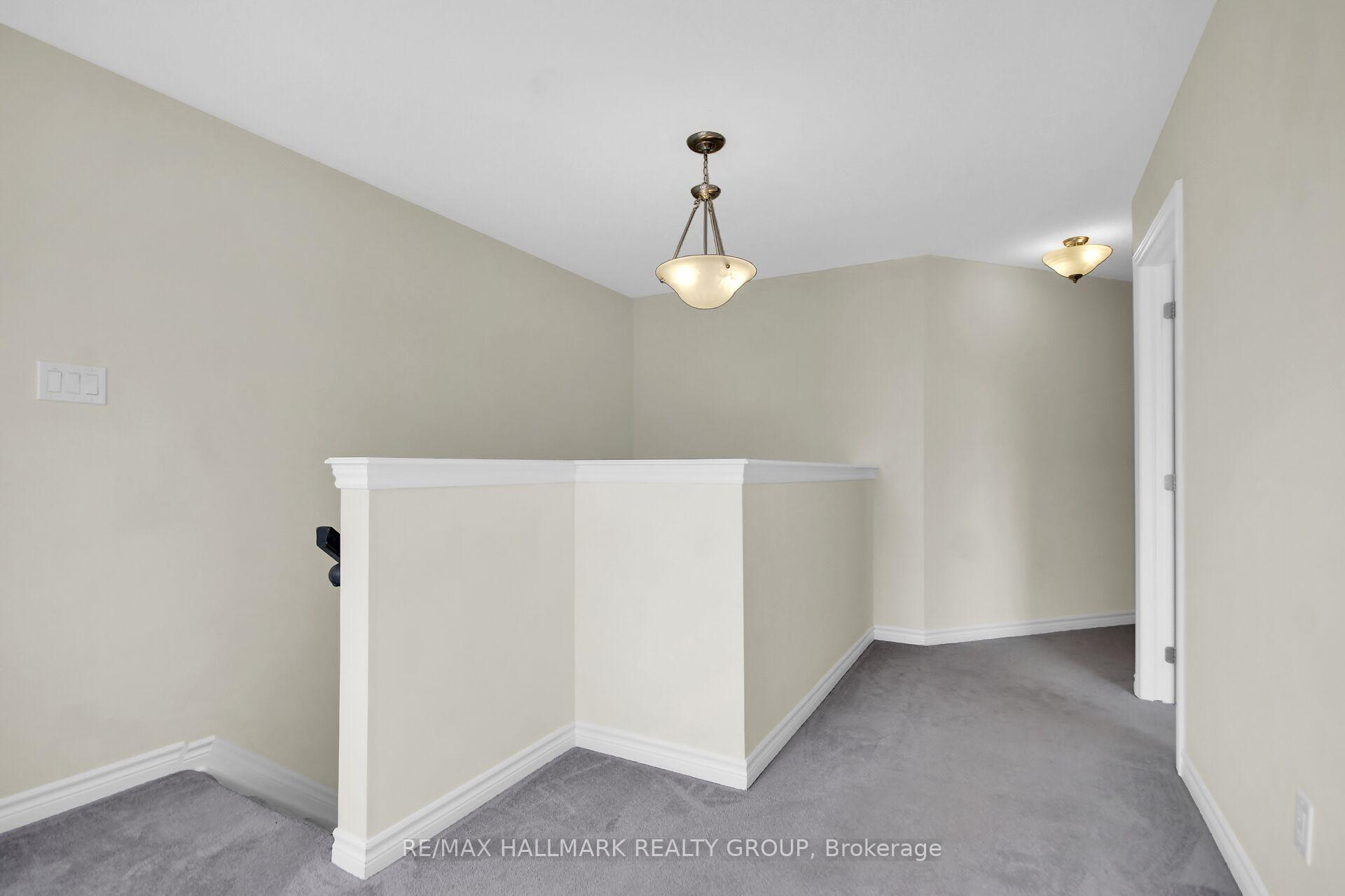 Photo 26 of 207 Willow Aster Circle, Ottawa, Avalon West — HOMEH