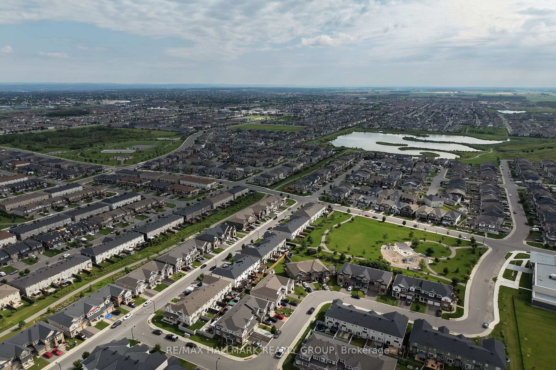 Photo 48 of 207 Willow Aster Circle, Ottawa, Avalon West — HOMEH