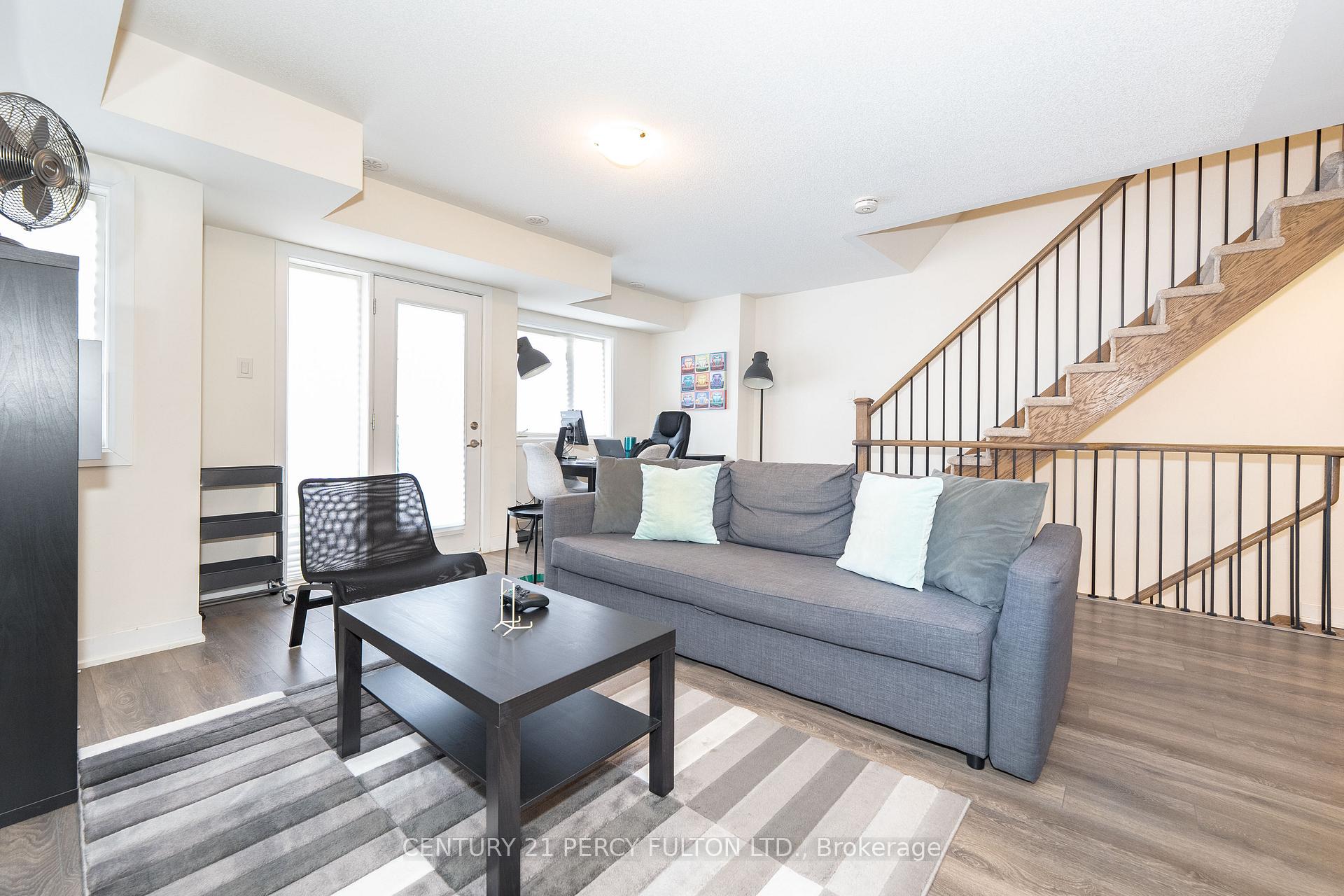 Photo 16 of 26 Pallock Hill Way, Whitby, Pringle Creek — HOMEH