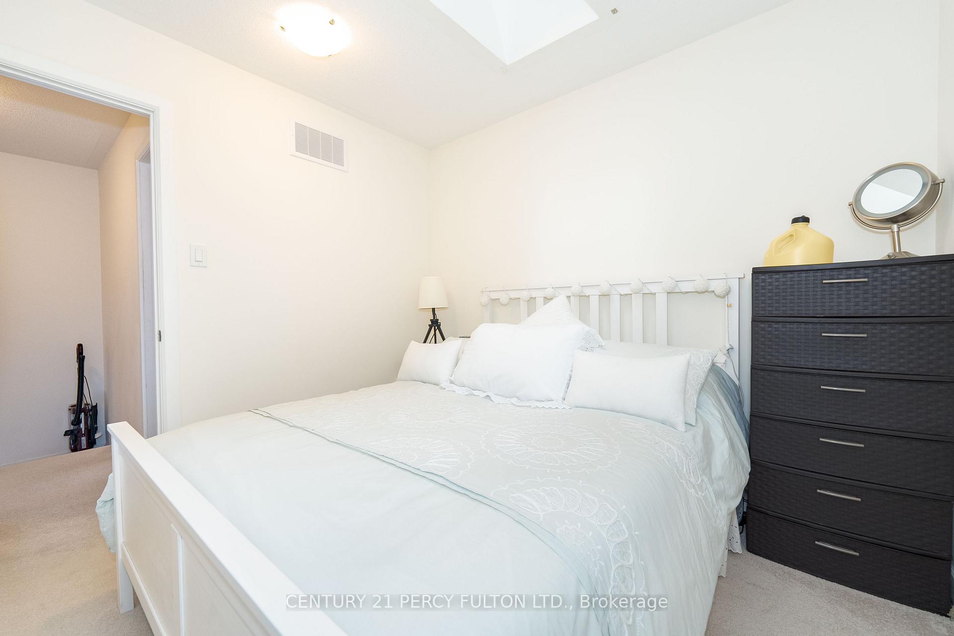 Photo 26 of 26 Pallock Hill Way, Whitby, Pringle Creek — HOMEH