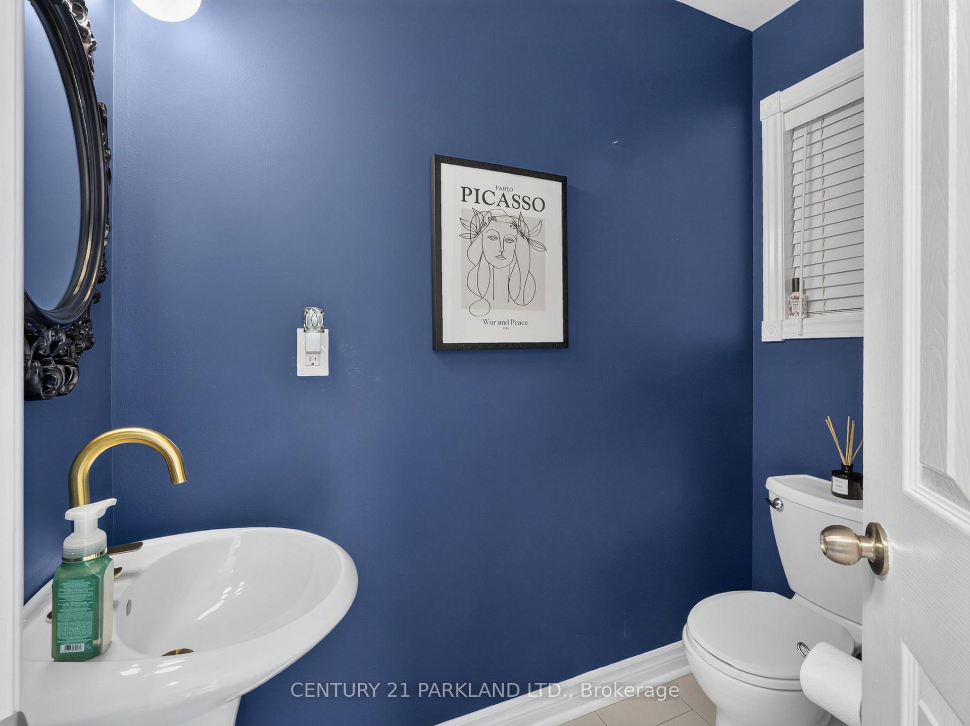 Photo 13 of 228 Rosemount Avenue, North York, Weston — HOMEH