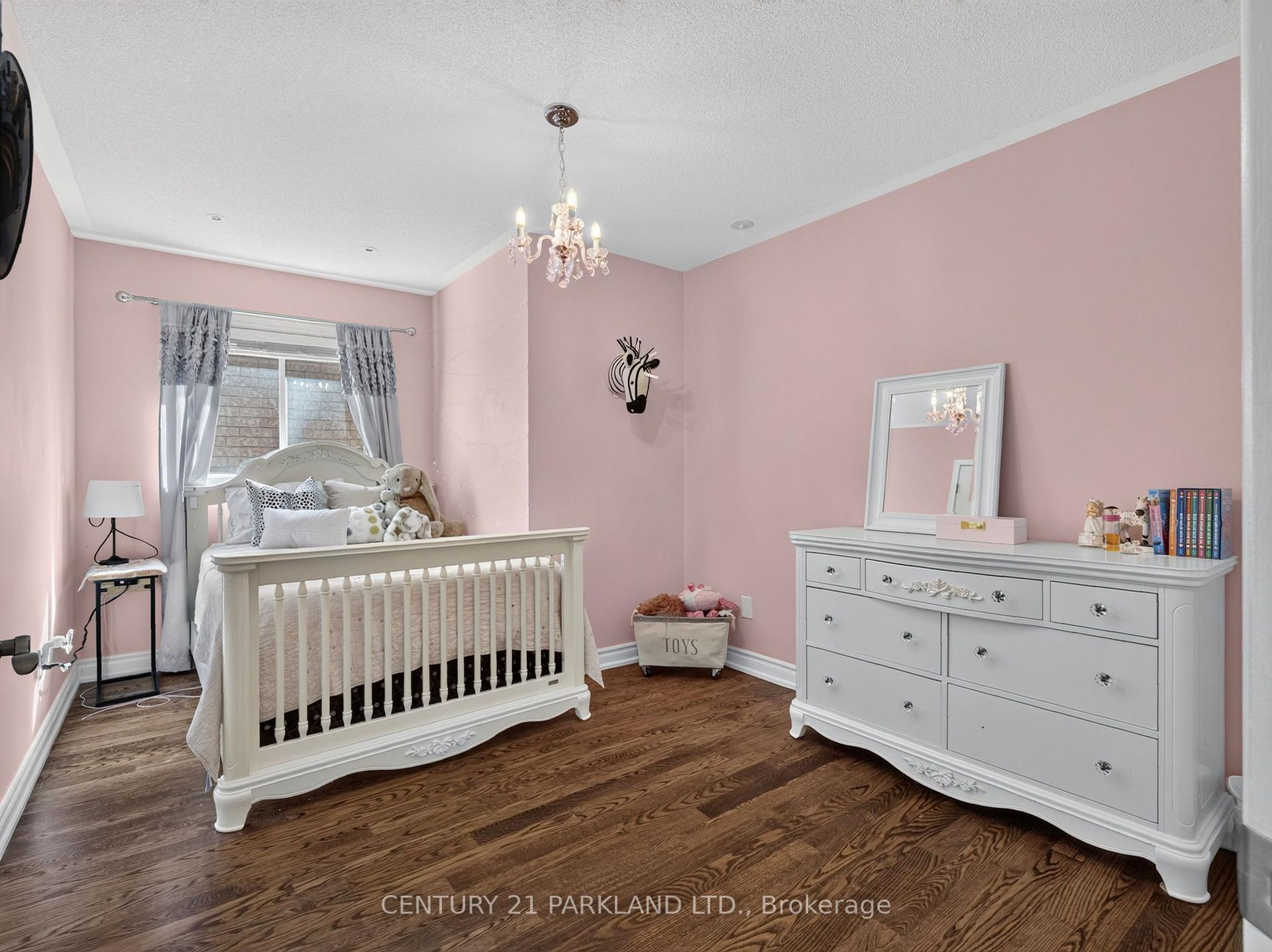 Photo 17 of 228 Rosemount Avenue, North York, Weston — HOMEH