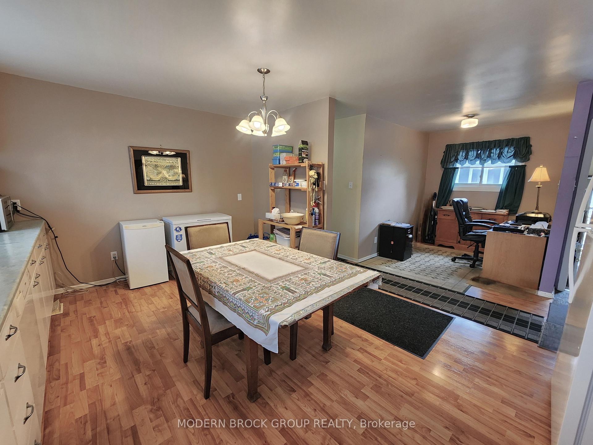 Photo 14 of 944 Mackenzie Road, Prescott, Prescott — HOMEH